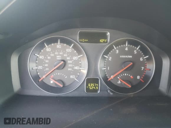 ✅ 2011 Volvo C30 • VIN: YV1672MK2B2238303 • Lot: 76824794. Wystawiony na Copart z przebiegiem 63 574 mil. Bezpłatny archiwum sprzedaży aukcyjnych z USA i szczegółowy raport historii pojazdu na DreamBid. Zdjęcie 9.