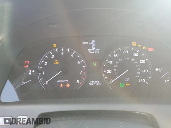 ✅ 2009 Lexus LS 460 • VIN: JTHCL46F395004078 • Lot: 71676815. Listed on Copart with 219,069 mi. Free auction sales archive from the USA and detailed vehicle history report at DreamBid. Image 9.