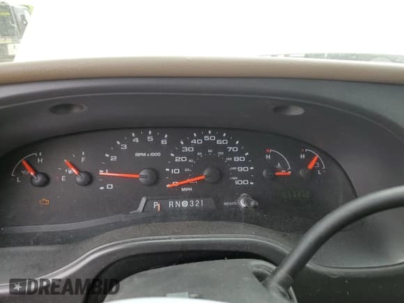 ✅ 2005 Ford Econoline Wagon XL • VIN: 1FBNE31S65HA58474 • Лот: 55091505. Опубликован ранее на Copart с пробегом 165 333 миль. Бесплатный доступ к архиву аукционных продаж из США и подробный отчёт об истории автомобиля на DreamBid. Изображение 9.