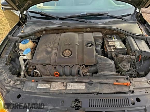 ✅ 2012 Volkswagen Passat SE • VIN: 1VWBH7A35CC048838 • Lot: 96841805. Listed on Copart with 218,808 mi. Free auction sales archive from the USA and detailed vehicle history report at DreamBid. Image 7.