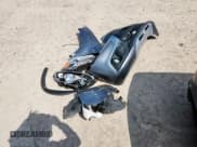 ✅ 2017 Mitsubishi Outlander SEL • VIN: JA4AP4AW3HZ047633 • Lot: 71728075. Wystawiony na Copart z przebiegiem 91 499 mil. Bezpłatny archiwum sprzedaży aukcyjnych z USA i szczegółowy raport historii pojazdu na DreamBid. Zdjęcie 13.