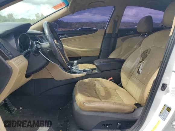 2014 Hyundai Sonata Limited with VIN 5NPEC4AC0EH941441, listed as a Copart auction lot 82240975 with 190,854 mi miles and Salvage title. Bid and sale history available at DreamBid. Image 7.