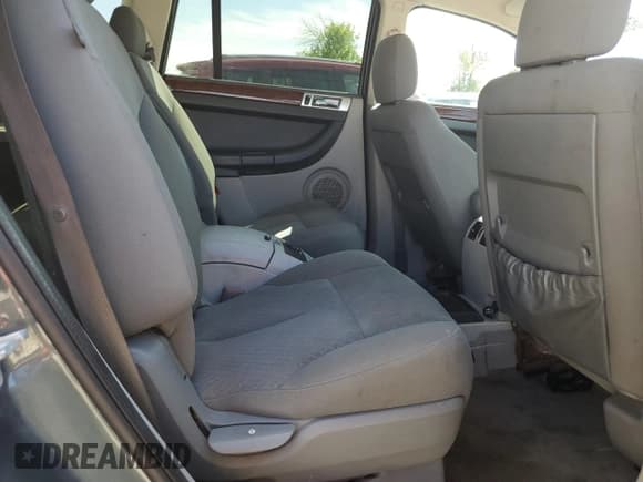 ✅ 2007 Chrysler Pacifica Touring • VIN: 2A8GM68X47R329493 • Лот: 68627174. Опубликован ранее на Copart с пробегом 185 984 миль. Бесплатный доступ к архиву аукционных продаж из США и подробный отчёт об истории автомобиля на DreamBid. Изображение 11.