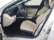 ✅ 2023 Cadillac CT4 Premium Luxury • VIN: 1G6DF5RK2P0122793 • Lot: 42668694. Wystawiony na Copart z przebiegiem 18 101 mil. Bezpłatny archiwum sprzedaży aukcyjnych z USA i szczegółowy raport historii pojazdu na DreamBid. Zdjęcie 7.