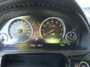 ✅ 2016 BMW X6 M • VIN: 5YMKW8C55G0R43497 • Lot: 43383441. Wystawiony na IAAI z przebiegiem 75 422 mil. Bezpłatny archiwum sprzedaży aukcyjnych z USA i szczegółowy raport historii pojazdu na DreamBid. Zdjęcie 7.