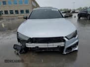 ✅ 2017 Audi RS 7 Prestige • VIN: WUAWAAFC8HN903853 • Lot: 56004645. Wystawiony na Copart z przebiegiem 60 207 mil. Bezpłatny archiwum sprzedaży aukcyjnych z USA i szczegółowy raport historii pojazdu na DreamBid. Zdjęcie 5.