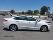 ✅ 2016 Ford Fusion Titanium • VIN: 3FA6P0SU1GR116118 • Lot: 42685489. Wystawiony na IAAI z przebiegiem 138 690 mil. Bezpłatny archiwum sprzedaży aukcyjnych z USA i szczegółowy raport historii pojazdu na DreamBid. Zdjęcie 13.