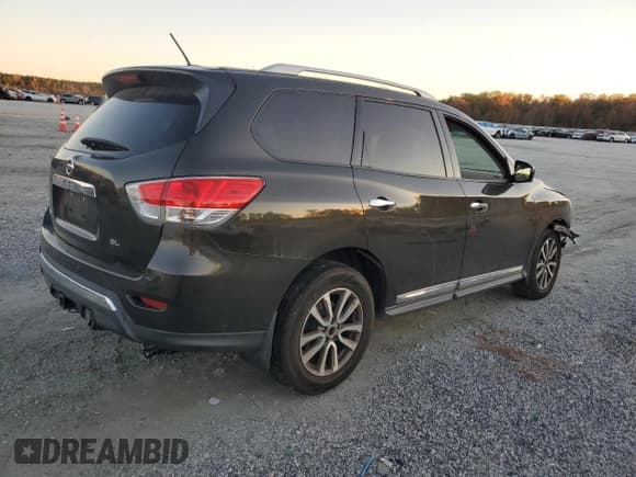 ✅ 2015 Nissan Pathfinder SV • VIN: 5N1AR2MN9FC669320 • Lot: 90938315. Listed on Copart with 171,788 mi. Free auction sales archive from the USA and detailed vehicle history report at DreamBid. Image 3.