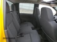 ✅ 2006 Chevrolet Colorado 1LT • VIN: 1GCDT136068241839 • Lot: 84613034. Wystawiony na Copart z przebiegiem 205 564 mil. Bezpłatny archiwum sprzedaży aukcyjnych z USA i szczegółowy raport historii pojazdu na DreamBid. Zdjęcie 11.