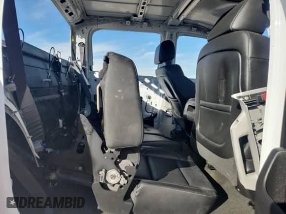 ✅ 2015 Chevrolet Silverado 3500HD LTZ • VIN: 1GC4K0C84FF676325 • Лот: 87258775. Опубликован ранее на Copart с пробегом 132 809 миль. Бесплатный доступ к архиву аукционных продаж из США и подробный отчёт об истории автомобиля на DreamBid. Изображение 10.