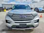 2023 Ford Explorer Limited with VIN 1FMSK8FH3PGA57255, listed as a Copart auction lot 62389095 with 49,997 mi miles and Clean title. Bid and sale history available at DreamBid. Image 5.