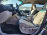 ✅ 2012 Toyota Highlander • VIN: 5TDBK3EH1CS151403 • Lot: 87263925. Listed on Copart with 218,306 mi. Free auction sales archive from the USA and detailed vehicle history report at DreamBid. Image 7.