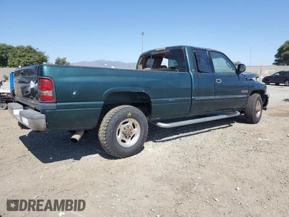 ✅ 2000 Dodge 2500 • VIN: 1B7KC2366YJ165410 • Lot: 69260765. Listed on Copart with 145,393 mi. Free auction sales archive from the USA and detailed vehicle history report at DreamBid. Image 3.