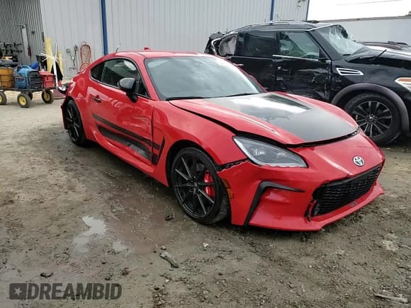 ✅ 2024 Toyota 86 TRUENO Edition • VIN: JF1ZNBM16R8750627 • Лот: 84410435. Опубликован ранее на Copart с пробегом 8 673 миль. Бесплатный доступ к архиву аукционных продаж из США и подробный отчёт об истории автомобиля на DreamBid. Изображение 14.