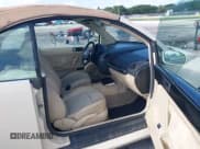 ✅ 2007 Volkswagen Beetle • VIN: 3VWRF31Y47M416651 • Lot: 42719763. Listed on IAAI with 108,153 mi. Free auction sales archive from the USA and detailed vehicle history report at DreamBid. Image 5.