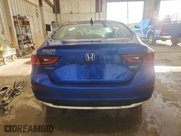 ✅ 2019 Honda Insight Touring • VIN: 19XZE4F9XKE027447 • Лот: 86106805. Опубликован ранее на Copart с пробегом 101 402 миль. Бесплатный доступ к архиву аукционных продаж из США и подробный отчёт об истории автомобиля на DreamBid. Изображение 6.