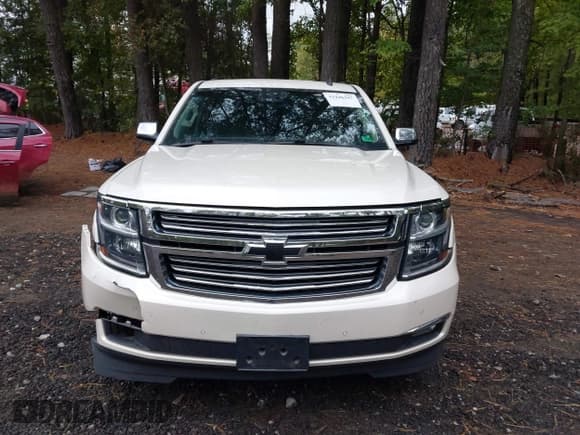 ✅ 2015 Chevrolet Tahoe LTZ • VIN: 1GNSKCKC2FR169461 • Lot: 43446307. Listed on IAAI with 237,568 mi. Free auction sales archive from the USA and detailed vehicle history report at DreamBid. Image 12.