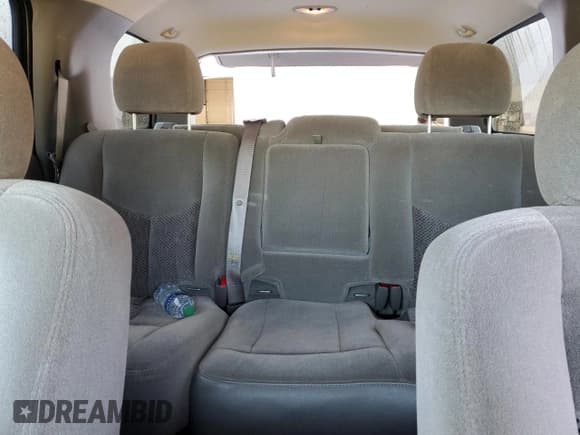 ✅ 2004 Chevrolet Tahoe LS • VIN: 1GNEC13Z84R250995 • Lot: 70758215. Listed on Copart with 205,024 mi. Free auction sales archive from the USA and detailed vehicle history report at DreamBid. Image 10.
