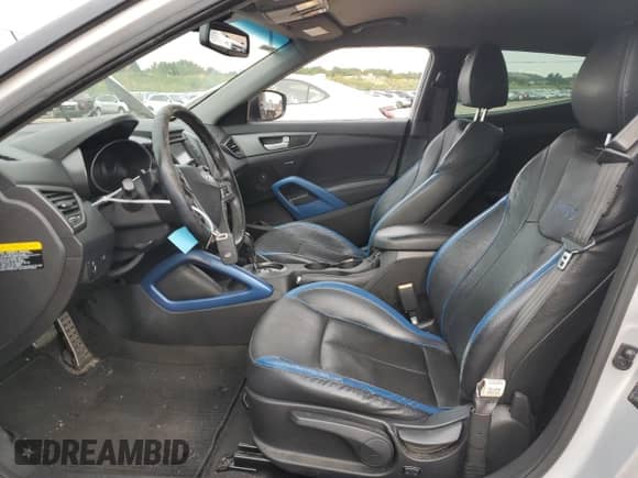 ✅ 2014 Hyundai Veloster Turbo • VIN: KMHTC6AE4EU183559 • Лот: 70338514. Размещён на Copart с пробегом 132 830 миль миль. Получите бесплатный доступ к архиву аукционных продаж из США и посмотрите подробный отчёт об истории автомобиля на DreamBid. Изображение 7.