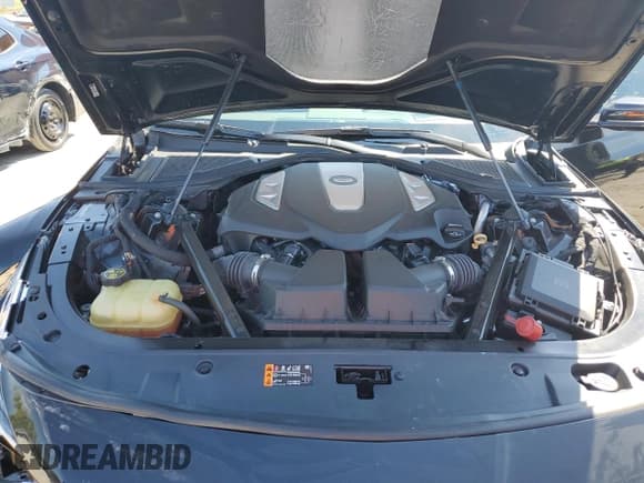 ✅ 2019 Cadillac CT6 Sport AWD • VIN: 1G6KP5R62KU144432 • Lot: 72389304. Listed on Copart with 5,843 mi. Free auction sales archive from the USA and detailed vehicle history report at DreamBid. Image 13.