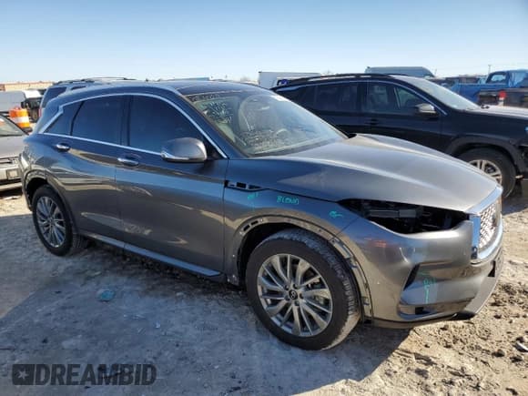 ✅ 2024 Infiniti QX50 Luxe • VIN: 3PCAJ5BA5RF106415 • Лот: 43395655. Опубликован ранее на Copart с пробегом 7 631 миль. Бесплатный доступ к архиву аукционных продаж из США и подробный отчёт об истории автомобиля на DreamBid. Изображение 4.