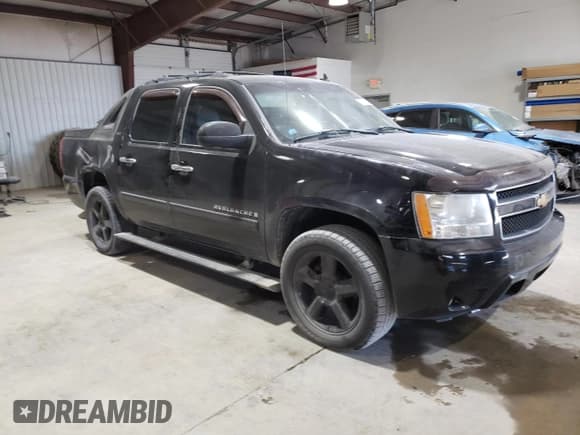 ✅ 2007 Chevrolet Avalanche 2LT • VIN: 3GNFK12317G207284 • Lot: 89691735. Listed on Copart with 227,812 mi. Free auction sales archive from the USA and detailed vehicle history report at DreamBid. Image 4.