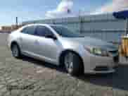 ✅ 2015 Chevrolet Malibu LS • VIN: 1G11B5SL9FU143364 • Lot: 70812264. Wystawiony na Copart z przebiegiem 169 554 mil mil. Skorzystaj z bezpłatnego archiwum sprzedaży aukcyjnych z USA i zobacz szczegółowy raport historii pojazdu na DreamBid. Zdjęcie 4.