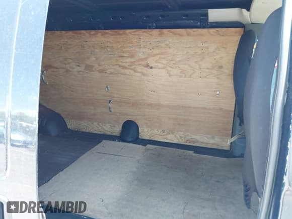 ✅ 2014 Chevrolet Express Cargo • VIN: 1GCWGGFA8E1200169 • Lot: 42873279. Listed on IAAI with 95,155 mi. Free auction sales archive from the USA and detailed vehicle history report at DreamBid. Image 8.