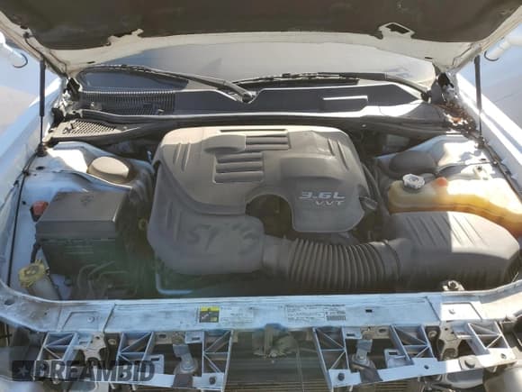 ✅ 2013 Dodge Challenger Rallye Redline • VIN: 2C3CDYAG2DH601069 • Lot: 42184565. Wystawiony na Copart z przebiegiem 144 192 mil. Bezpłatny archiwum sprzedaży aukcyjnych z USA i szczegółowy raport historii pojazdu na DreamBid. Zdjęcie 13.