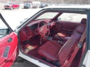 ✅ 1993 Ford Mustang LX • VIN: 1FACP41E0PF117889 • Лот: 41854729. Опубликован ранее на IAAI с пробегом 218 318 миль. Бесплатный доступ к архиву аукционных продаж из США и подробный отчёт об истории автомобиля на DreamBid. Изображение 5.