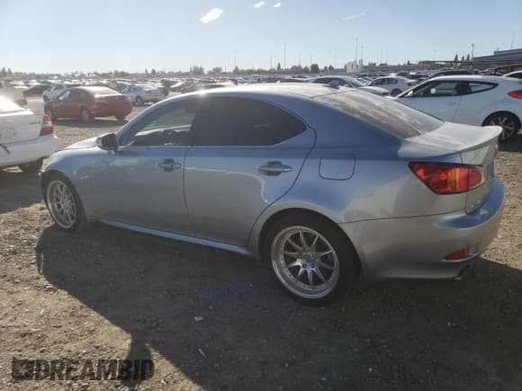 ✅ 2010 Lexus IS 250 • VIN: JTHBF5C2XA5124751 • Лот: 91161735. Опубликован ранее на Copart с пробегом 129 479 миль. Бесплатный доступ к архиву аукционных продаж из США и подробный отчёт об истории автомобиля на DreamBid. Изображение 2.