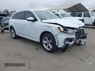 ✅ 2023 Audi Q7 Premium • VIN: WA1ACBF7XPD021639 • Lot: 43312890. Wystawiony na IAAI z przebiegiem 27 818 mil. Bezpłatny archiwum sprzedaży aukcyjnych z USA i szczegółowy raport historii pojazdu na DreamBid. Zdjęcie 1.