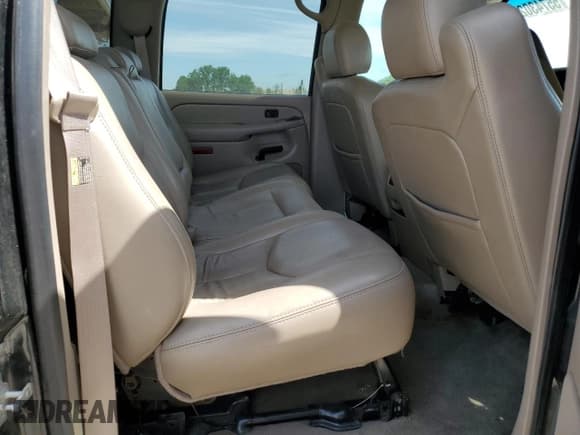 ✅ 2007 Chevrolet Silverado 2500HD LT3 • VIN: 1GCHK23D97F127103 • Lot: 55743025. Listed on Copart with 197,226 mi. Free auction sales archive from the USA and detailed vehicle history report at DreamBid. Image 10.