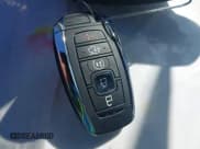 ✅ 2018 Lincoln MKZ Hybrid Reserve • VIN: 3LN6L5MU8JR628090 • Lot: 41830594. Listed on IAAI with 1,227 mi. Free auction sales archive from the USA and detailed vehicle history report at DreamBid. Image 11.