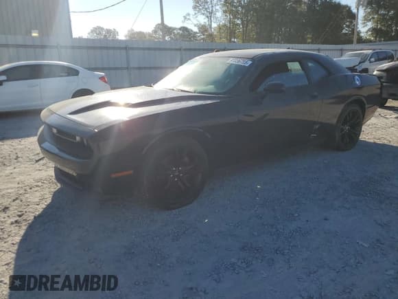 ✅ 2015 Dodge Challenger SXT • VIN: 2C3CDZAGXFH928036 • Lot: 91036785. Wystawiony na Copart z przebiegiem 121 626 mil. Bezpłatny archiwum sprzedaży aukcyjnych z USA i szczegółowy raport historii pojazdu na DreamBid. Zdjęcie 1.