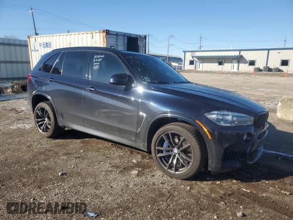 ✅ 2018 BMW X5 M • VIN: 5YMKT6C58J0Y83672 • Lot: 48067795. Listed on Copart with 61,554 mi. Free auction sales archive from the USA and detailed vehicle history report at DreamBid. Image 4.