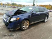 ✅ 2011 Lincoln MKT • VIN: 2LMHJ5AR8BBJ51454 • Лот: 34846785. Опубликован ранее на IAAI с пробегом 147 810 миль. Бесплатный доступ к архиву аукционных продаж из США и подробный отчёт об истории автомобиля на DreamBid. Изображение 2.