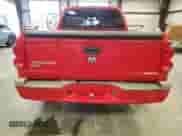 2008 Dodge Dakota SLT z VIN 1D7HE48K38S581338, wystawiony jako Copart lot #85081194 z przebiegiem 217 780 mil mil oraz Szkoda całkowita • Salvage title. Historia ofert i sprzedaży dostępna na DreamBid. Obrazek 6.