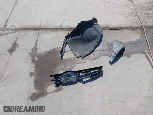 ✅ 2021 Nissan Sentra S • VIN: 3N1AB8BV5MY227057 • Lot: 43325954. Wystawiony na IAAI z przebiegiem 92 368 mil. Bezpłatny archiwum sprzedaży aukcyjnych z USA i szczegółowy raport historii pojazdu na DreamBid. Zdjęcie 12.