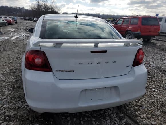 ✅ 2013 Dodge Avenger SXT • VIN: 1C3CDZCG6DN507934 • Лот: 85393084. Опубликован ранее на Copart с пробегом 166 110 миль. Бесплатный доступ к архиву аукционных продаж из США и подробный отчёт об истории автомобиля на DreamBid. Изображение 6.