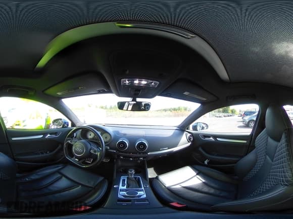 ✅ 2016 Audi S3 Premium Plus • VIN: WAUB1GFF7G1062121 • Лот: 43082836. Опубликован ранее на IAAI с пробегом 60 199 миль. Бесплатный доступ к архиву аукционных продаж из США и подробный отчёт об истории автомобиля на DreamBid. Изображение 19.