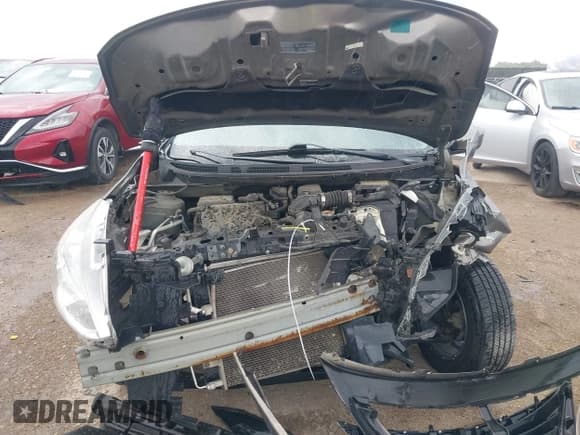 ✅ 2017 Nissan Versa SV • VIN: 3N1CN7AP0HL808241 • Лот: 42584252. Опубликован ранее на IAAI с пробегом 68 757 миль. Бесплатный доступ к архиву аукционных продаж из США и подробный отчёт об истории автомобиля на DreamBid. Изображение 10.