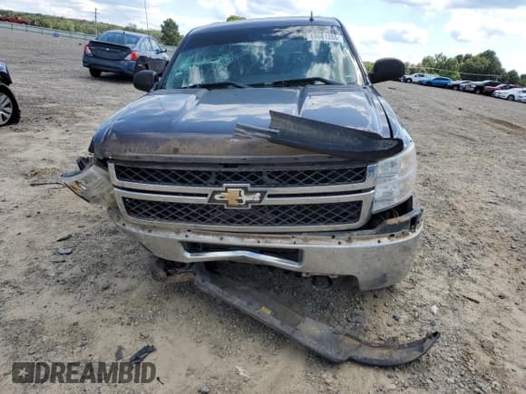 ✅ 2011 Chevrolet Silverado 2500HD LT • VIN: 1GC1KXCG7BF228898 • Lot: 69681355. Listed on Copart with 239,177 mi. Free auction sales archive from the USA and detailed vehicle history report at DreamBid. Image 5.