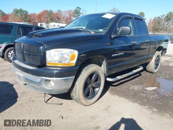 ✅ 2006 Dodge 1500 SLT • VIN: 1D7HU18N56S531145 • Лот: 43671264. Опубликован ранее на IAAI с пробегом 224 787 миль. Бесплатный доступ к архиву аукционных продаж из США и подробный отчёт об истории автомобиля на DreamBid. Изображение 2.