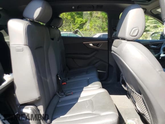 ✅ 2023 Audi Q7 Prestige • VIN: WA1VXBF70PD015807 • Лот: 63007565. Опубликован ранее на Copart с пробегом 46 840 миль. Бесплатный доступ к архиву аукционных продаж из США и подробный отчёт об истории автомобиля на DreamBid. Изображение 11.