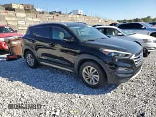 2017 Hyundai Tucson Sport z VIN KM8J3CA21HU281898, wystawiony jako Copart lot #84916545 z przebiegiem Nie podano mil oraz Czysty tytuł • Clean title. Historia ofert i sprzedaży dostępna na DreamBid. Obrazek 4.