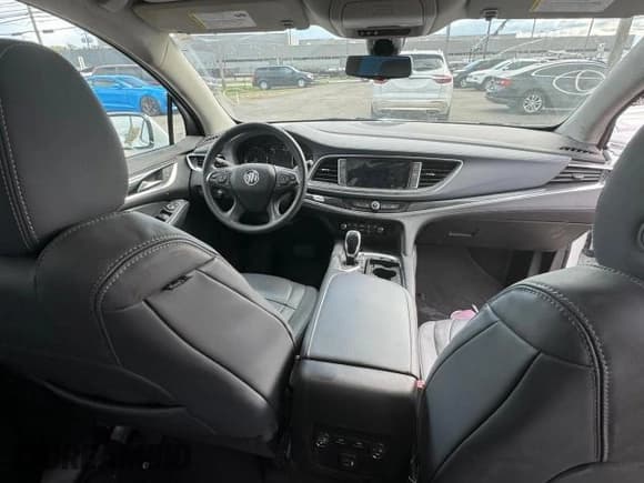 ✅ 2021 Buick Enclave Essence • VIN: 5GAERBKW4MJ263991 • Lot: 77656004. Listed on Copart with 29,335 mi. Free auction sales archive from the USA and detailed vehicle history report at DreamBid. Image 9.