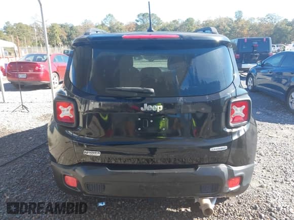 ✅ 2016 Jeep Renegade Latitude • VIN: ZACCJABT1GPC48558 • Лот: 43670323. Опубликован ранее на IAAI с пробегом 97 705 миль. Бесплатный доступ к архиву аукционных продаж из США и подробный отчёт об истории автомобиля на DreamBid. Изображение 16.