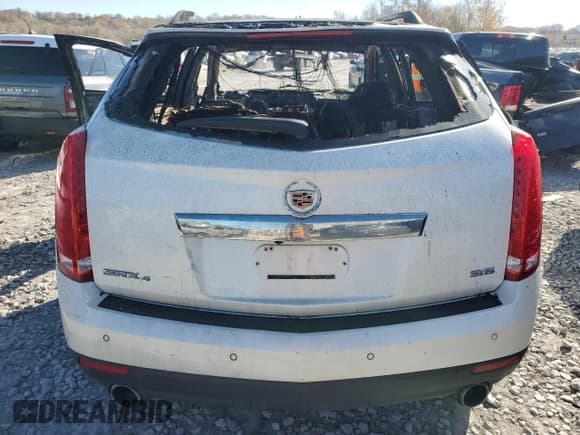 ✅ 2014 Cadillac SRX Luxury Collection • VIN: 3GYFNEE38ES652547 • Lot: 90747185. Listed on Copart with Not provided. Free auction sales archive from the USA and detailed vehicle history report at DreamBid. Image 6.