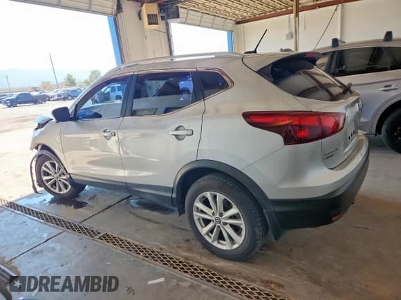 ✅ 2019 Nissan Rogue SV • VIN: JN1BJ1CP2KW530560 • Lot: 81927595. Wystawiony na Copart z przebiegiem 62 790 mil. Bezpłatny archiwum sprzedaży aukcyjnych z USA i szczegółowy raport historii pojazdu na DreamBid. Zdjęcie 2.